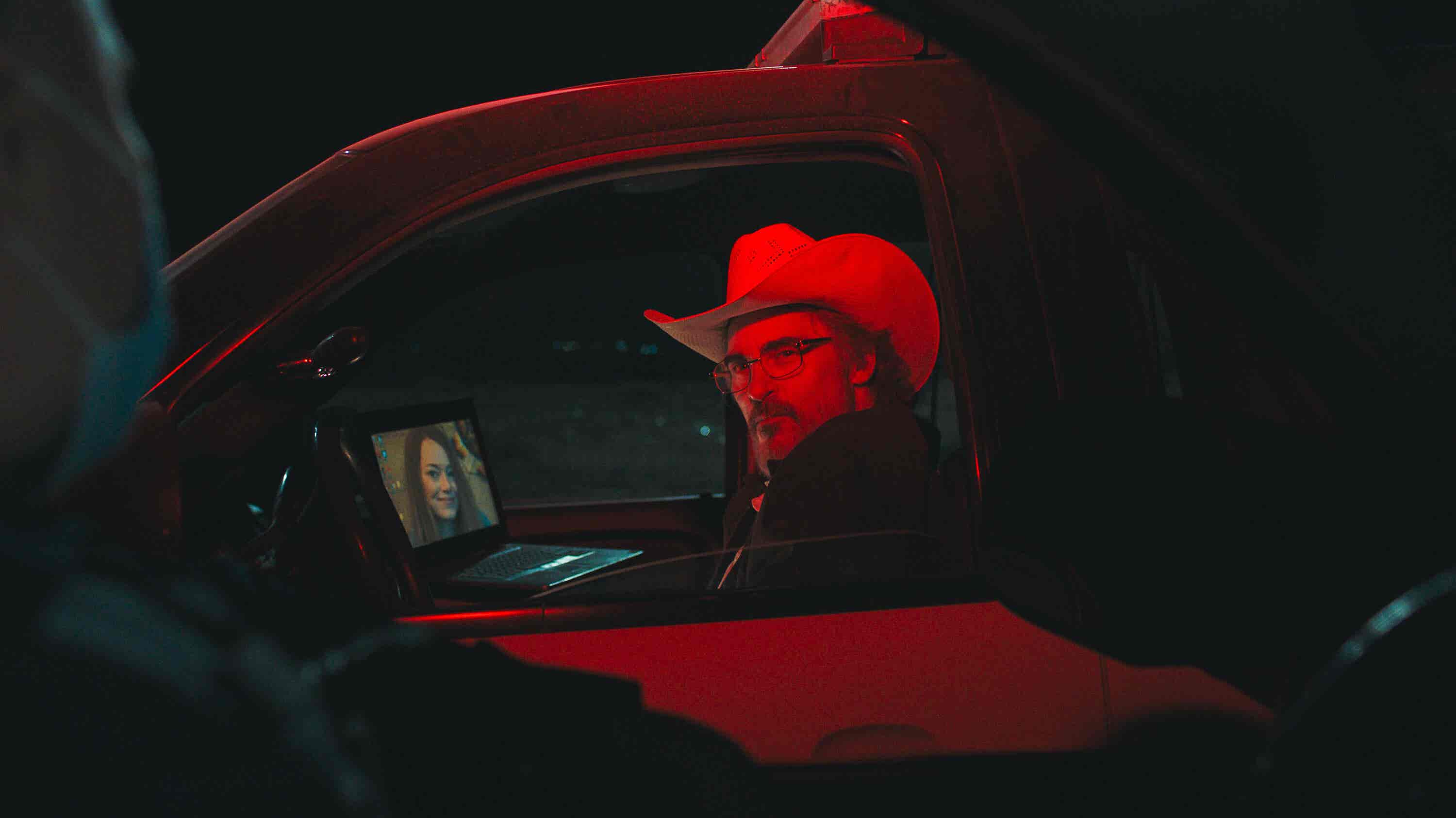 Eddington è il vero affresco dell'America, con buona pace dei fan di P. T. Anderson