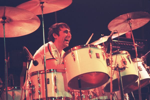 Keith Moon oltre il caos. Una monografia sul batterista degli Who